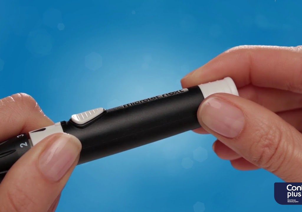 CONTOUR PLUS GLUCOMETER(2)
